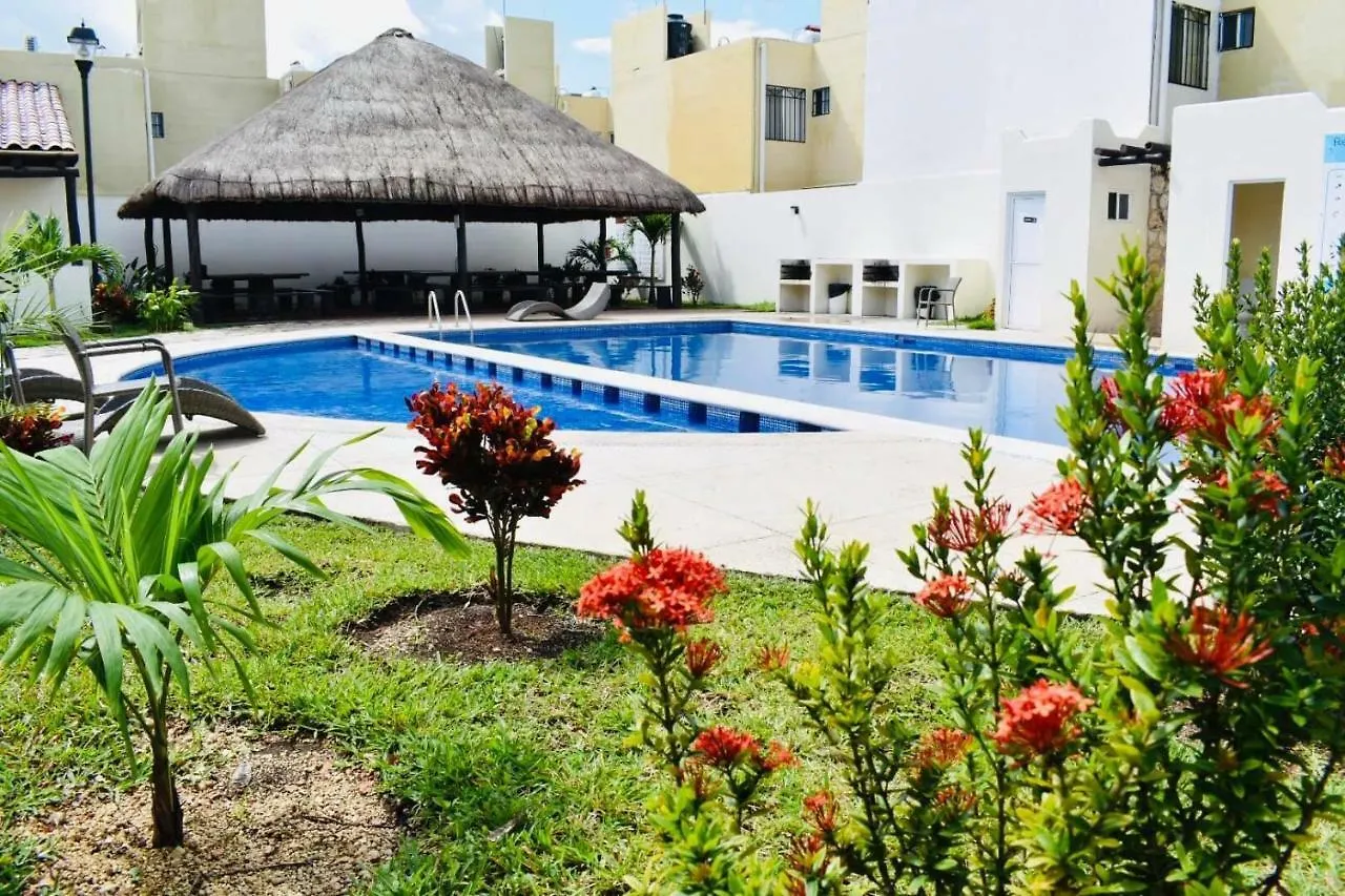 Апартаменты Real Ibiza Plus By Hotel Colibri Creel Плая-дель-Кармен Мексика