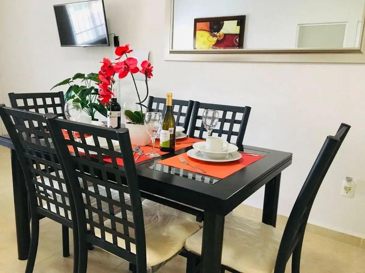 Real Ibiza Plus By Hotel Colibri Creel Плая-дель-Кармен Апартаменты